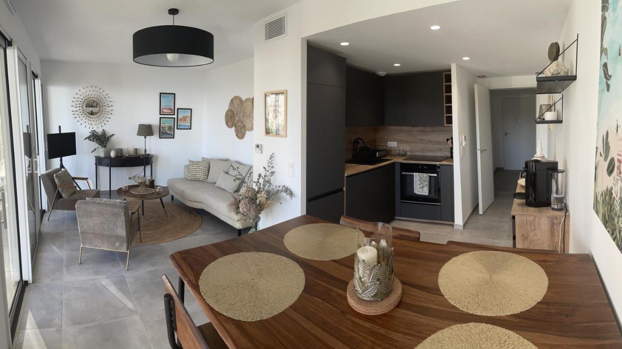 Appartement De Luxe Eze Village Vue Mer Avec Piscine ภายนอก รูปภาพ