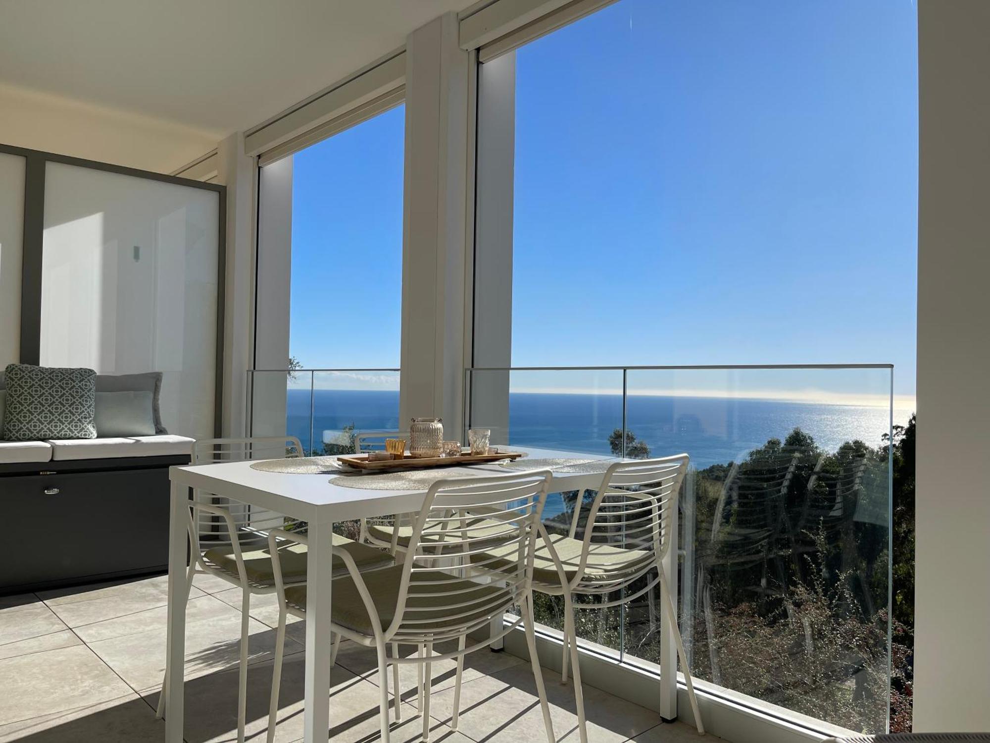 Appartement De Luxe Eze Village Vue Mer Avec Piscine ภายนอก รูปภาพ